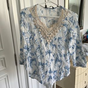 Zara long sleeve top .. size S